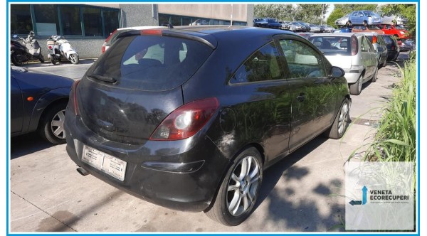 OPEL CORSA S07 del 2009 parti usate e ricambi - Tipo Motore Z13DTJ