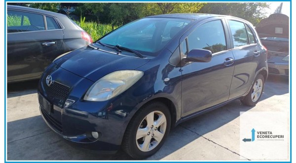 TOYOTA YARIS  del 2006 parti usate e ricambi - Tipo Motore 2SZFE