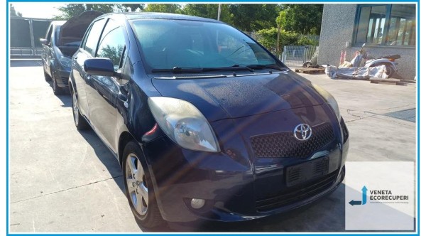 TOYOTA YARIS  del 2006 parti usate e ricambi - Tipo Motore 2SZFE