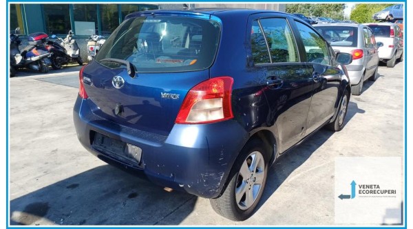 TOYOTA YARIS  del 2006 parti usate e ricambi - Tipo Motore 2SZFE