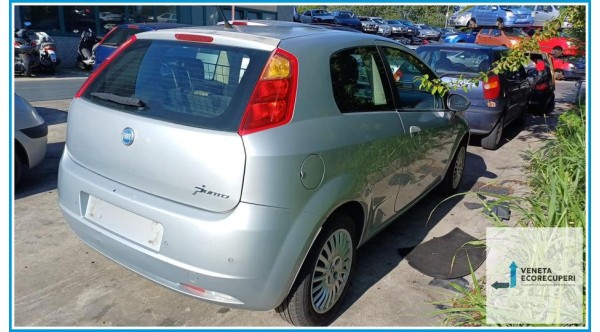 FIAT GRANDE PUNTO 2Y del 2005 parti usate e ricambi - Tipo Motore 199A2000
