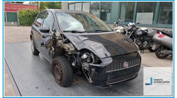 FIAT GRANDE PUNTO 4C del 2009 parti usate e ricambi - Tipo Motore 350A1000