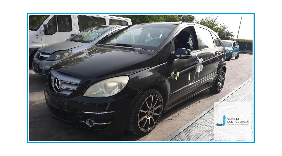 MERCEDES-BENZ Classe B T245 del 2008 parti usate e ricambi - Tipo Motore 640940