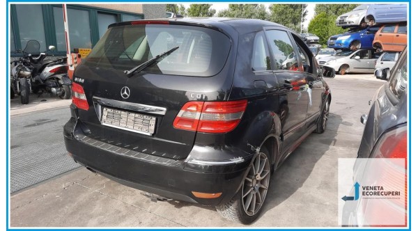 MERCEDES-BENZ Classe B T245 del 2008 parti usate e ricambi - Tipo Motore 640940
