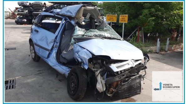 FIAT PANDA 3U del 2010 parti usate e ricambi - Tipo Motore 188A4000