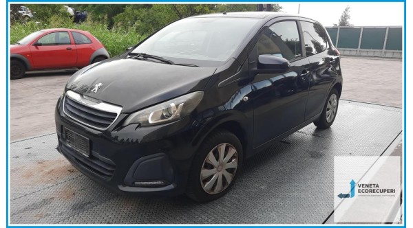PEUGEOT 108  del 2014 parti usate e ricambi - Tipo Motore 1KR