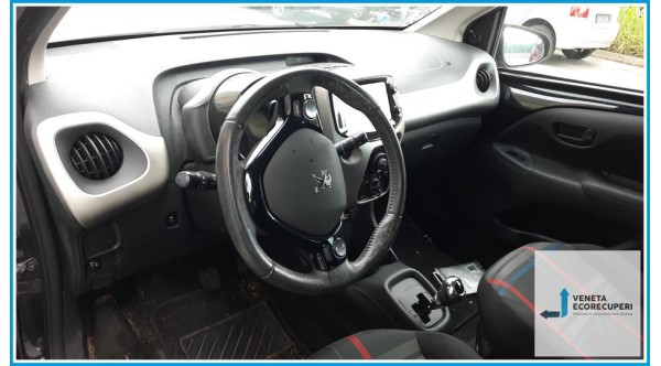 PEUGEOT 108  del 2014 parti usate e ricambi - Tipo Motore 1KR
