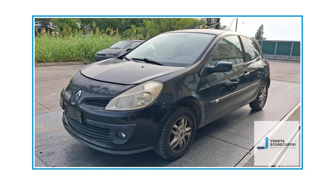 RENAULT CLIO 3a Serie  del 2008 parti usate e ricambi - Tipo Motore D4FD7