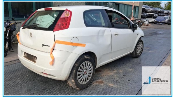 FIAT GRANDE PUNTO 4C del 2009 parti usate e ricambi - Tipo Motore 350A1000