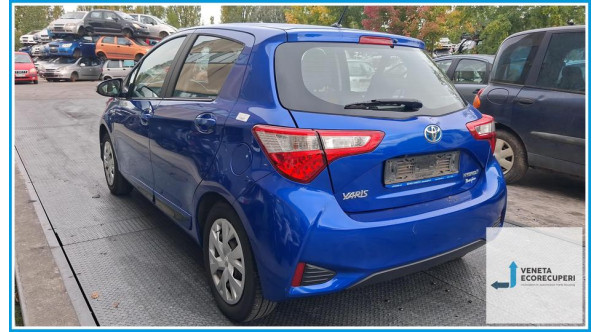 TOYOTA YARIS  del 2017 parti usate e ricambi - Tipo Motore 1NZFXE