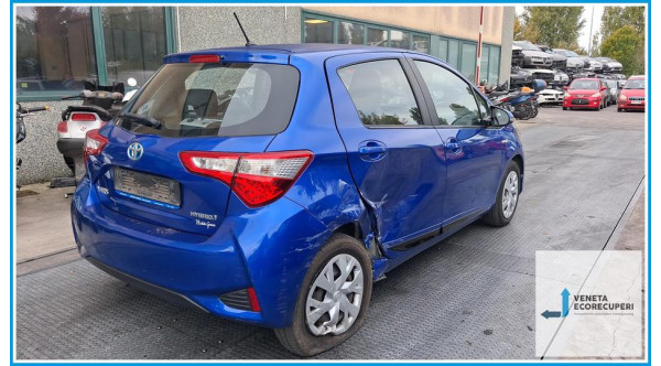 TOYOTA YARIS  del 2017 parti usate e ricambi - Tipo Motore 1NZFXE