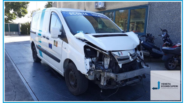 CITROEN JUMPY 4a Serie  del 2016 parti usate e ricambi - Tipo Motore RH02