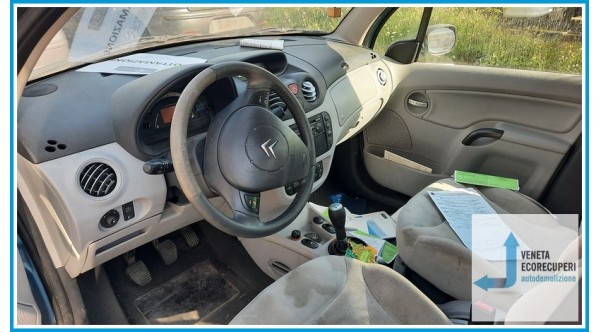 CITROEN C3 1a Serie  del 2002 parti usate e ricambi