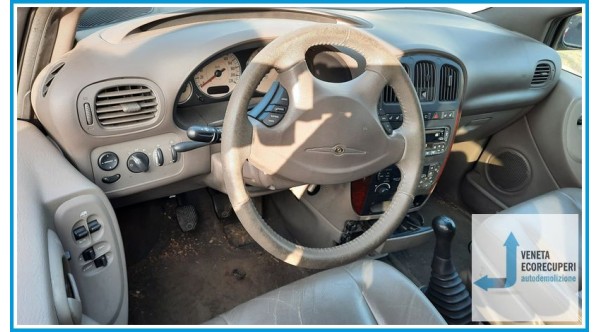 CHRYSLER VOYAGER/GRAND VOYAGER  del 2003 parti usate e ricambi