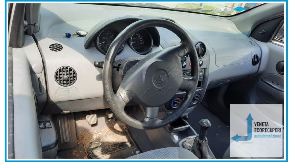 CHEVROLET (DAEWOO) KALOS T200 del 2004 parti usate e ricambi