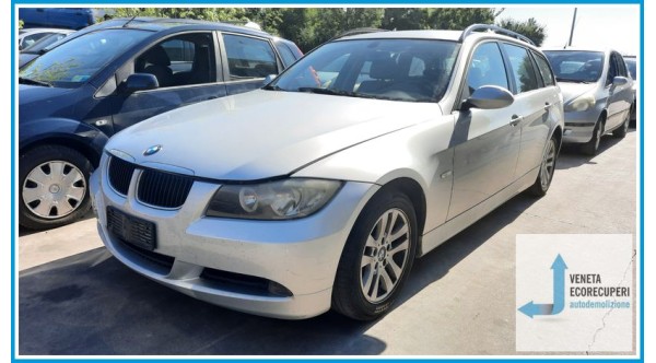 BMW Serie 3 E90/E91 del 2007 parti usate e ricambi