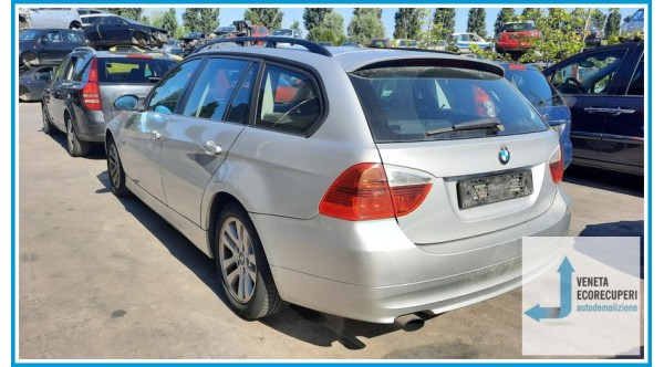 BMW Serie 3 E90/E91 del 2007 parti usate e ricambi