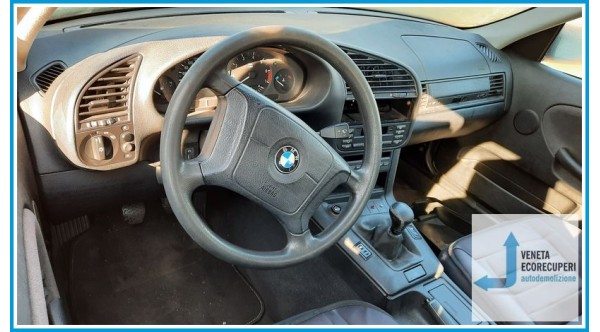 BMW Serie 3 E36 del 1996 parti usate e ricambi