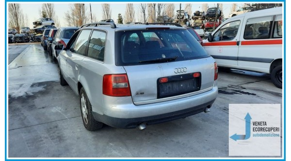 AUDI A6 4B del 2002 parti usate e ricambi
