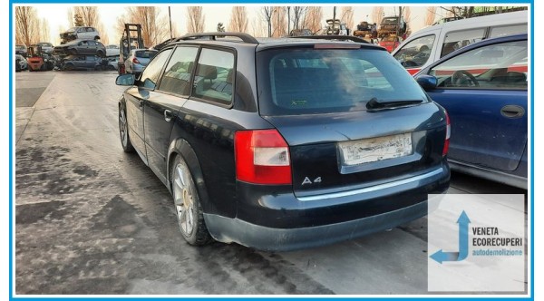 AUDI A4 8E del 2002 parti usate e ricambi