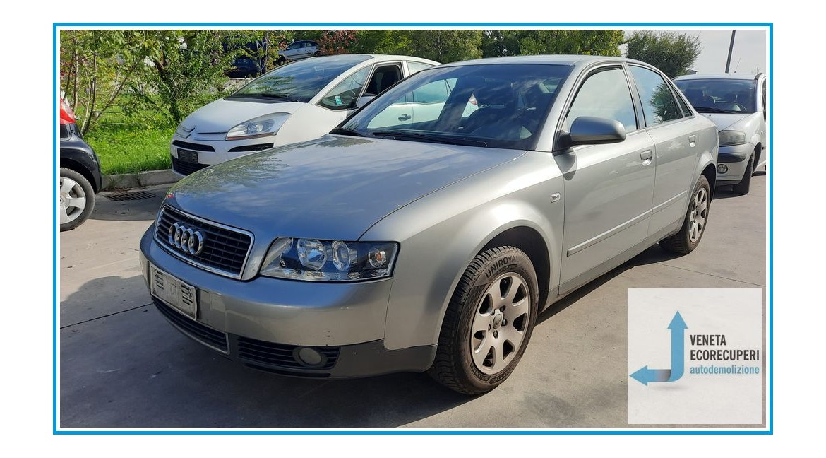AUDI A4 8E del 2001 parti usate e ricambi