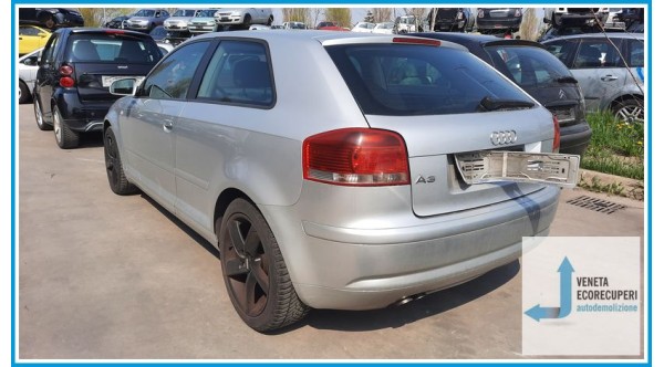 AUDI A3 8P del 2003 parti usate e ricambi