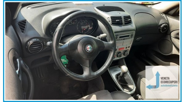 ALFA ROMEO 147 W8 del 2006 parti usate e ricambi