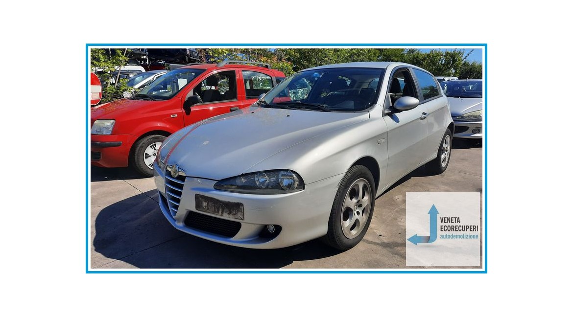ALFA ROMEO 147 W8 del 2006 parti usate e ricambi