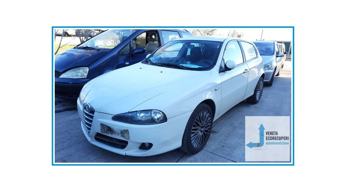 ALFA ROMEO 147 W8 del 2008 parti usate e ricambi