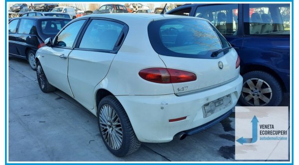 ALFA ROMEO 147 W8 del 2008 parti usate e ricambi
