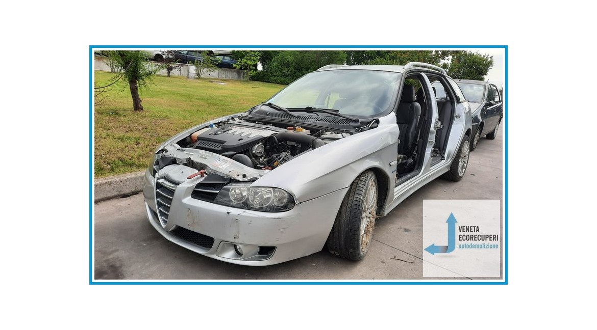 ALFA ROMEO 156 X1 del 2004 parti usate e ricambi