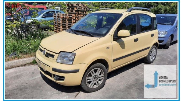 FIAT PANDA 3U del 2010 parti usate e ricambi