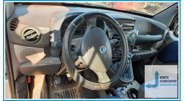 FIAT DOBLO' CARGO 2W del 2003 parti usate e ricambi
