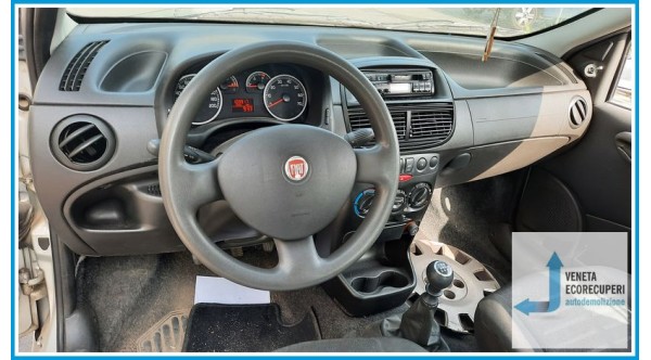 FIAT PUNTO CLASSIC 2U del 2008 parti usate e ricambi