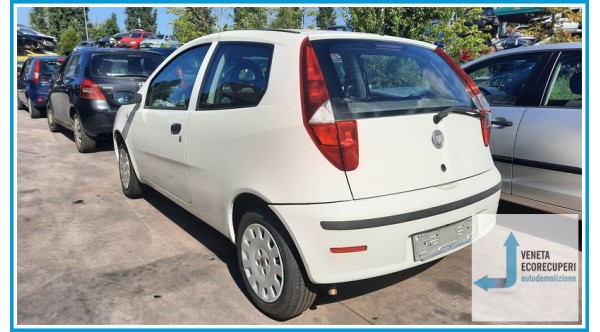 FIAT PUNTO CLASSIC 2U del 2009 parti usate e ricambi