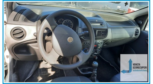 FIAT PUNTO CLASSIC 2U del 2009 parti usate e ricambi