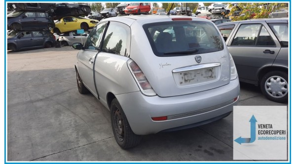 LANCIA YPSILON TI del 2009 parti usate e ricambi