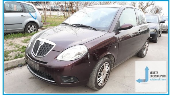 LANCIA YPSILON TI del 2009 parti usate e ricambi