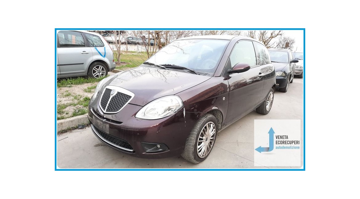 LANCIA YPSILON TI del 2009 parti usate e ricambi