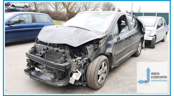 PEUGEOT 207  del 2009 parti usate e ricambi