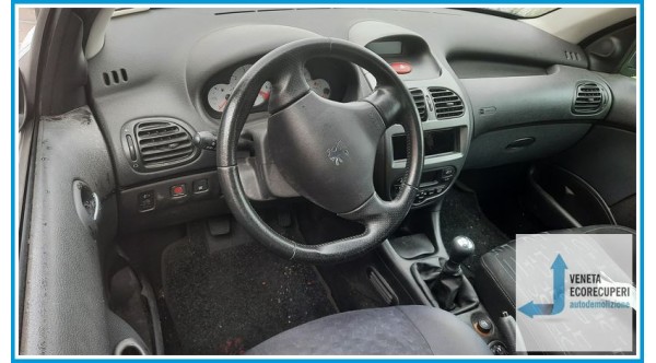 PEUGEOT 206  del 2004 parti usate e ricambi