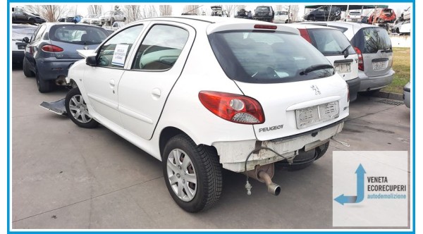 PEUGEOT 206 Plus  del 2010 parti usate e ricambi