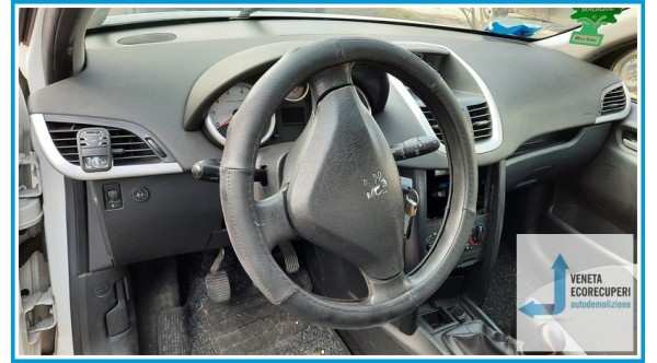 PEUGEOT 207  del 2009 parti usate e ricambi