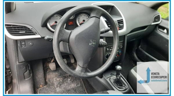 PEUGEOT 207  del 2009 parti usate e ricambi