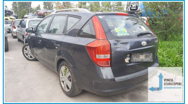 KIA CEE'D  del 2011 parti usate e ricambi