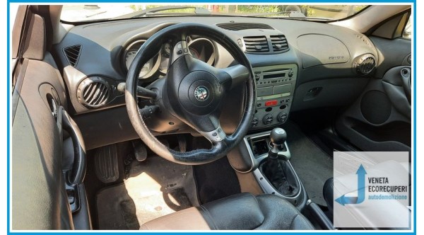 ALFA ROMEO GT X2 del 2005 parti usate e ricambi