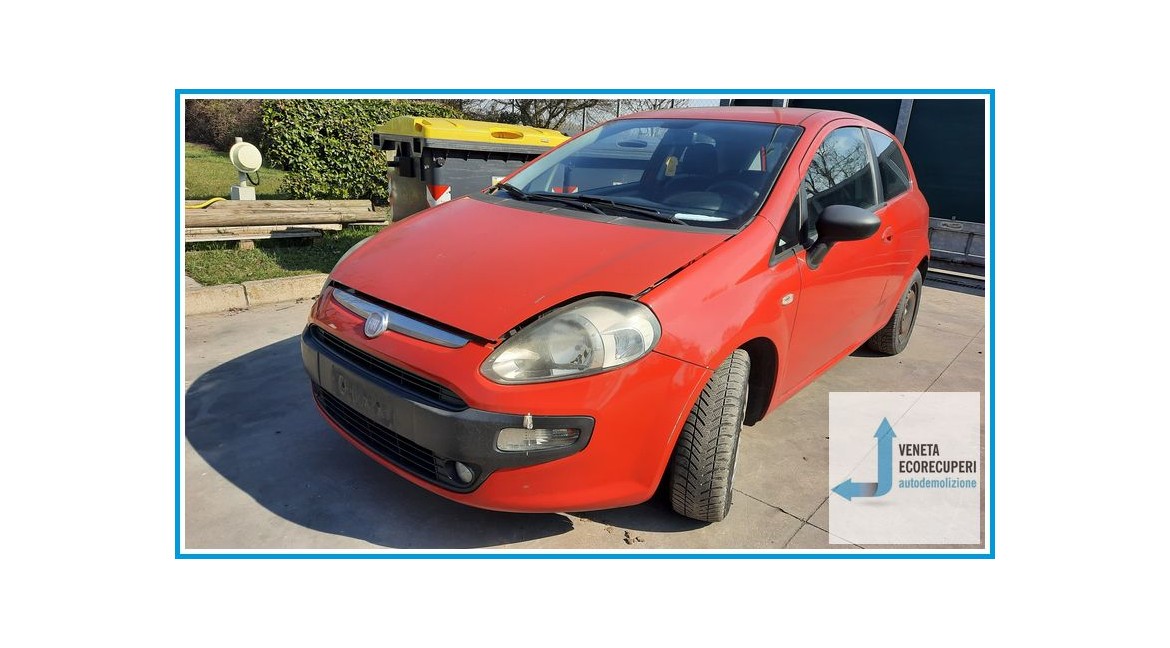 FIAT PUNTO EVO 3J del 2010 parti usate e ricambi