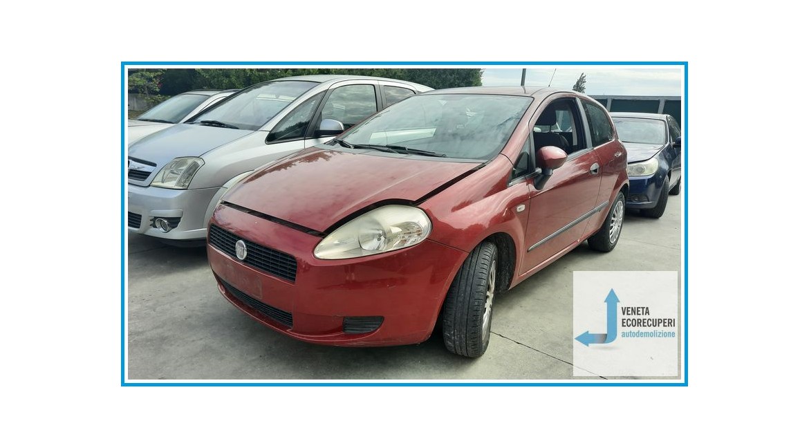 FIAT GRANDE PUNTO 4C del 2008 parti usate e ricambi