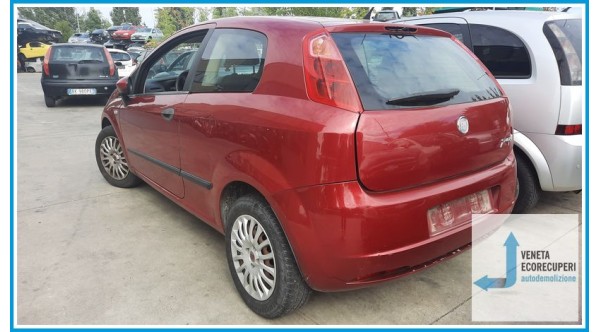 FIAT GRANDE PUNTO 4C del 2008 parti usate e ricambi