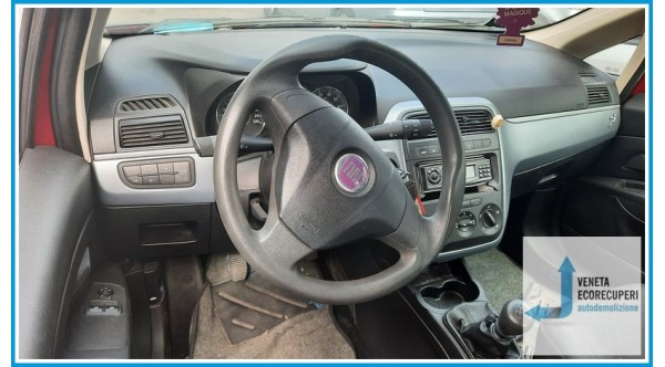 FIAT GRANDE PUNTO 4C del 2008 parti usate e ricambi